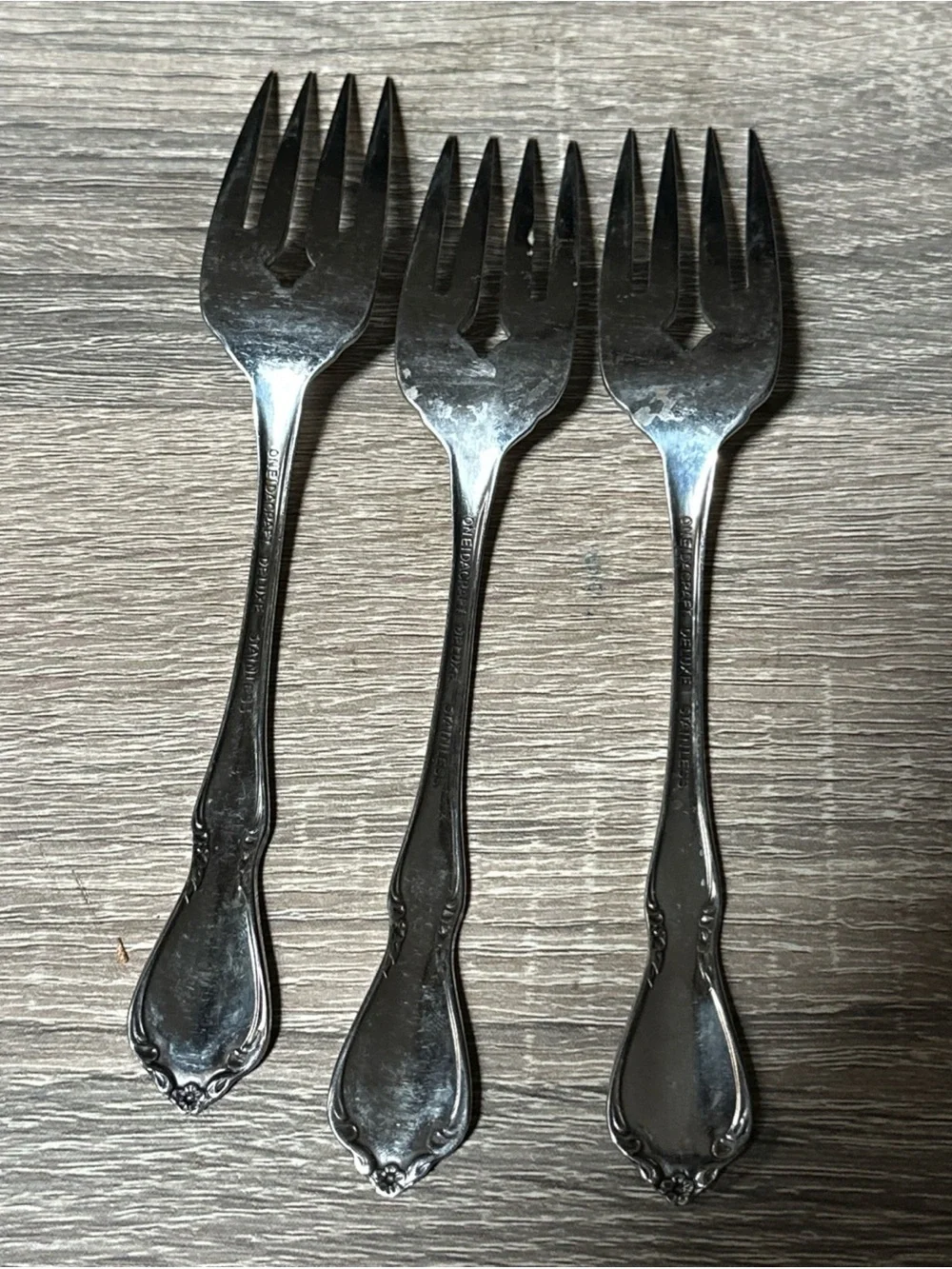 Oneida CHATEAU Salad Forks Lot of 3 Oneidacraft Deluxe Stainless